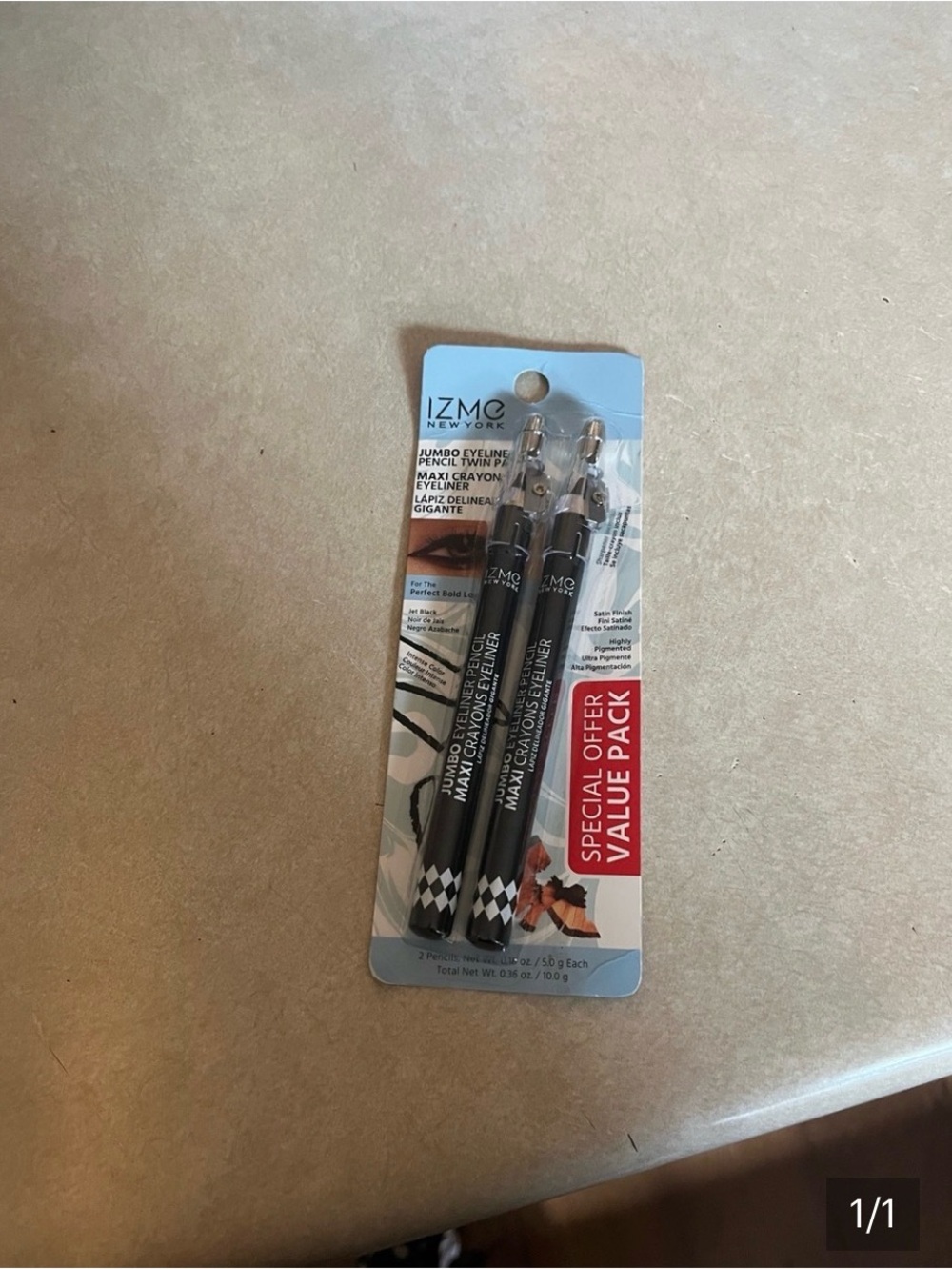 IZMO New York Jumbo Eyeliner Pencil Trio - Black